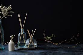 Ingredients ¼ cup fractionated coconut oil 15 drops of your favorite essential oils reed diffuser sticks. How To Make Scented Diffusers At Home