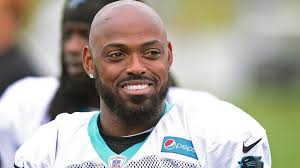 Tom Talks: Carolina Panthers release feisty Captain Munnerlyn, who could  always take a joke