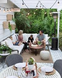 Pin By Sylvia Moncayo On Outdoor Living In 2020 White Outdoor Furniture Backyard Furniture Patio Entertaining