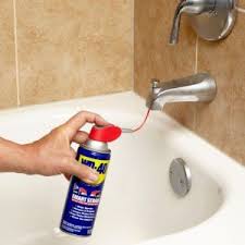 34 Brilliant Ways To Use Wd 40 At Home Mit Bildern Putz Hacks Nutzliche Tipps Haushalts Tipps