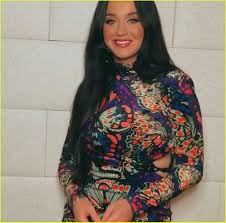 The dark horse singer, who has gotten in. Katy Perry On Her Black Hair For Kimmel Everything Is Fake Photo 4523749 Katy Perry Pictures Just Jared