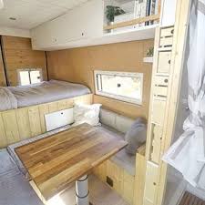 Tous Vos Reves Peuvent Devenir Realite Si Vous Avez Le Courage De Les Poursuivre Avoir Une Veritable M Van Home Van Life Van Conversion Interior