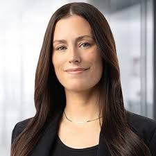 I am honoured to be recognized by my peers as a Best Lawyers "One to Watch"  in Real Estate. Thank you to my clients for their continued trust, and  congratulations to all