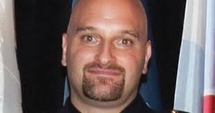 York paramedic feted for bravery