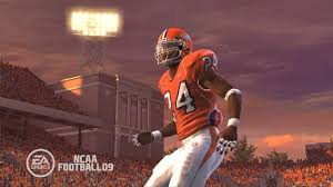 Ncaa football 09 also brings the atmosphere, pageantry and tradition of college football to life. Ncaa Football 09 Review Gamesradar