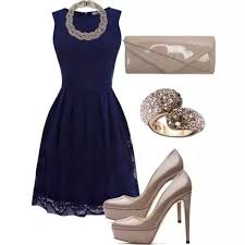 The emerald and forest green does look amazing with the navy dress. What Colour Of Purse Should I Use With A Navy Blue Dress Quora