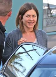 Let's check jennifer aniston's no makeup photos in different situations and scenarios. 12 Latest Pictures Of Jennifer Aniston Without Makeup Styles At Life