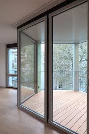 Fenster Zum Hof In 2021 Innenwande Wohnungsbau Fenster