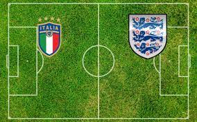 Dopo l'errore di montolivo ci pensa andrea pirlo a rimettere le cose a posto, con uno strepitoso cucchiaio demoralizza gli inglesi e l'italia vince. 081jdulyv0xgdm