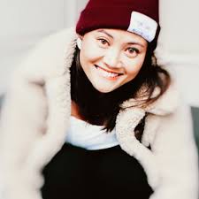 How I expect my team to respond when I find the ✨perfect✨ solution to a  design problem that I've been spinning my wheels