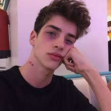 Aiden C. Rios (@callyoudaddyboy)