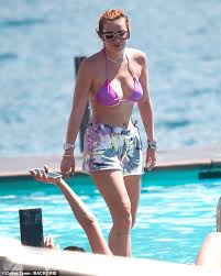 Thea white was born on june 16, 1940 in newark, new jersey, usa as thea ruth zitzner. Bella Thorne Flaunts Bikini Figure On Vacation In Lake Como Italy Oltnews