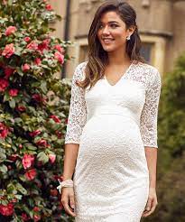 It's always easier to tailor a larger dress. 23 Maternity Wedding Dresses That Are Simply Stunning