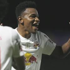 Emprestado pelo Bahia, Eric Ramires será adquirido pelo RB Bragantino