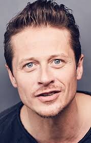 Роман Книжка