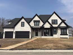 We purchased a white home several months ago that has a significant amount of cedar shake and a dark green trim. Pin On Nih Exterior Colors