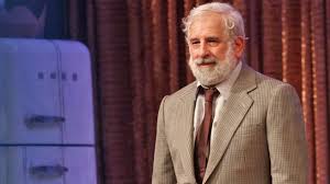 Ένταση δημιουργήθηκε ανάμεσα σε έναν οπερατέρ και τον πέτρο φιλιππίδη. Petros Filippidhs H Symfwnia Me Th Gynaika Toy Kai Oi Barytates Kataggelies