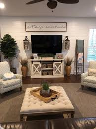 43 Amazing Farmhouse Home Decor Ideas To Get A Past Impression Farmhousedecor Farmh Farmhouse Decor Living Room Wall Decor Living Room Farm House Living Room