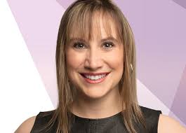 Vicki Tyler's Instagram, Twitter & Facebook