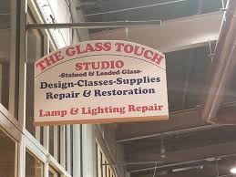 We did not find results for: The Glass Touch Closes In The Factory At Franklin Williamson Source