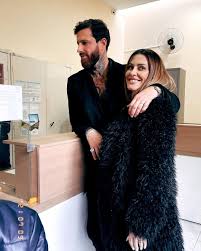 + cleo pires posta foto de top e impressiona com corpaço + megan fox posta foto sem sutiã e causa na web + flávia alessandra posa em elevador usando apenas … Pu47ypavhf3q M
