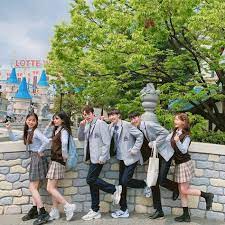 12 kriteria pakaian muslimah remaja islam mau mengenal islam. 16 Ide Sahabat Perempuan Dan Laki Laki Foto Teman Sahabat Fotografi Remaja