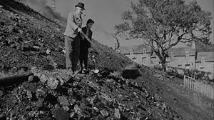 Best Shot: How Green Was My Valley - Alternate Ending : Alternate Ending