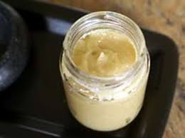 Puree D Ail Confit Et Creme D Ail Pour Accompagner Le Veau Et L Agneau Recette Par Chef Simon Puree D Ail Confit Recette