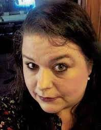 Crystal Berk's Instagram, Twitter & Facebook