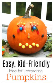 She based her pumpkin off of this picture Candy Decorated Pumpkins A Fun No Carve Option For Kids Mommy S Bundle