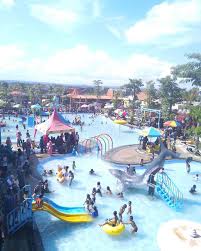 Bukit merah laketown resort's laketown waterpark has 14 attractions in the park including waterpark will be closed 15 minutes before the published closing time. 20 Tempat Wisata Hits Dan Murmer Di Madura Yang Belum Pernah Anda Ketahui