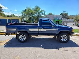 TOYOTA 22R PALANGANA LARGA MODELO 1887 4X4 TEL.49769552📞📲☎️ ✓MOTOR Al 100  ✓4x4 ✓VIDRIOS MANUALES ✓CARBURADO ✓NO CHOCADO ✓PALANGANA LARGA ✓PINTURA  BUEN ESTADO ✓LLANTAS BUEN ESTADO ✓NADA Q INVERTIR ✓0 FUGAS ✓PAPELES LISTO