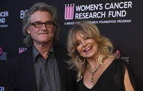 Hawn is perhaps best known for her roles in private benjamin, overboard, bird on a wire and the first wives club. Kurt Russell Goldie Hawn Hochzeit