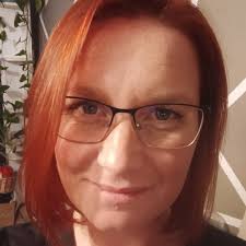 Stream Mandy Lippert music