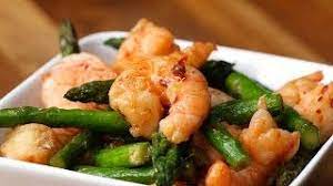 Shrimp And Asparagus Stir Fry Under 300 Calories Recipe By Tasty Recipe 300 Calorie Meals Recipes Healthy Recipes