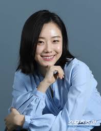 2012년 한국방송공사 대하드라마 《대왕의 꿈》으로 정식 데뷔하였다. Edvmtor4xgoqlm