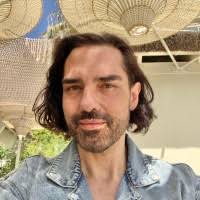 80+ Profile mit dem Suchbegriff „Warmuth“