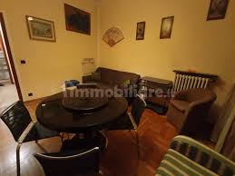 Affitto Appartamento Cuneo. Trilocale in via Savona. Buono stato, piano  terra, posto auto, con balcone, riscaldamento centralizzato, rif. 118187263
