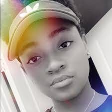 Crystal Deshong's Instagram, Twitter & Facebook