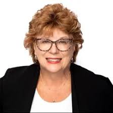 Peggy Wimmer's Instagram, Twitter & Facebook