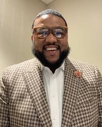 Demetrius Gardner's Instagram, Twitter & Facebook