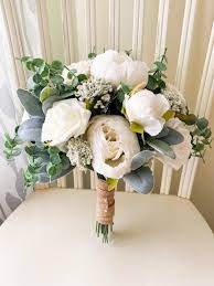 Maybe you would like to learn more about one of these? Wedding Bouquet White And Ivory Rustic Bridal Bouquet Silk Etsy Rustic Bridal Bouquets Wedding Bouquet Fake Flowers Simple Wedding Bouquets