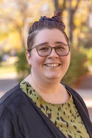 Natalie Fish's Instagram, Twitter & Facebook