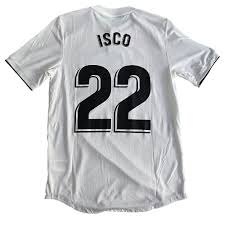 Real madrid fixtures tab is showing last 100 football matches with statistics and win/draw/lose icons. Isco Matchworn Net
