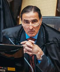 Serviço que não alcança objetivo gera inadimplemento total