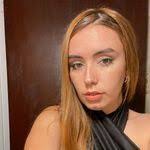 Manuela Reeves's Instagram, Twitter & Facebook