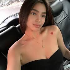 Humble enough to know I can be replaced. Wise enough to know that there is  nobody else like me