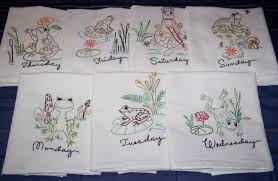 Oven door hanging/hand kitchen towel/native american print/southwest style/ kitchen decoration/unique gift/ birthday gift / christmas gift Hand Embroidered Frog Tea Towel Dish Towel Set Tea Towels Embroidery Frog Tea Hand Embroidered