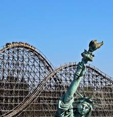 The colossal new structure is 25 meters high and appears to rise straight from the broken ground with shining eyes and blazing. Colossos Im Parkcheckpoint Fur Freizeitparks Und Achterbahnen