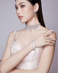 MIHEN (@mihen_bridal) • Instagram photos and videos